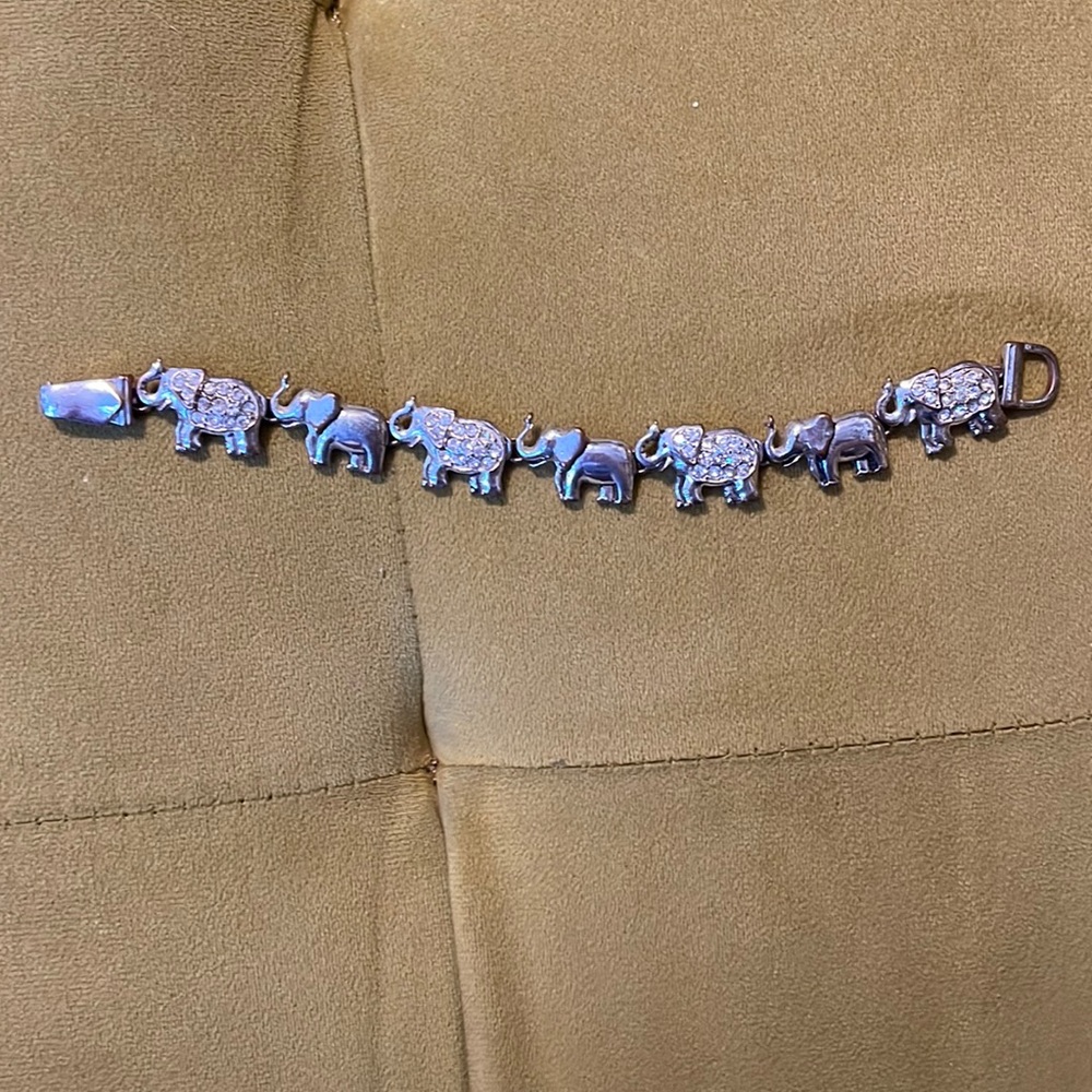 Sterling Silver Elephant Bracelet 🐘✨